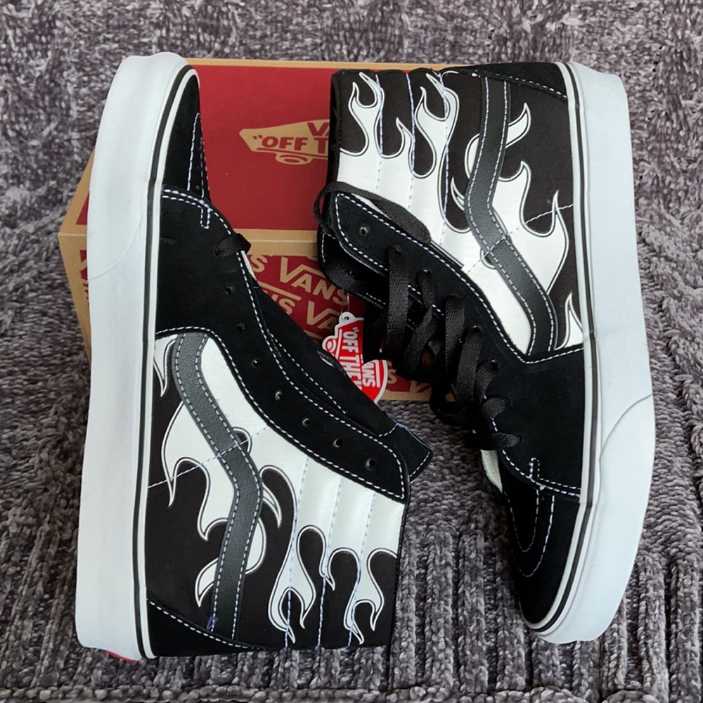 Vans Sk8-Hi Flame Black/White MENS - Picture 12 of 16